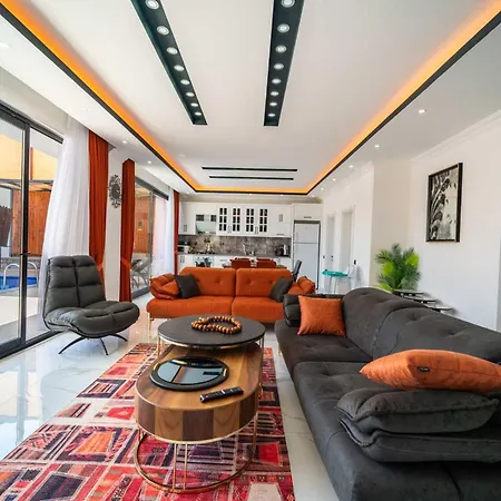 Hilton Villa *